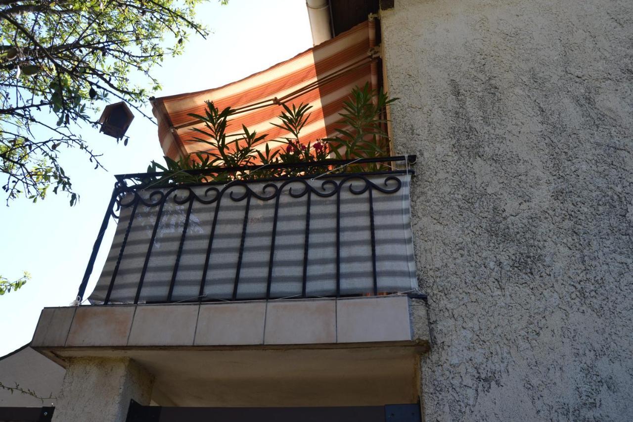 Pavillon De Luberon Daire Lauris Dış mekan fotoğraf
